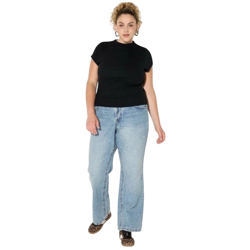 Wild Fable Women's Light Wash Low-Rise Bootcut Distressed Jeans Size 17